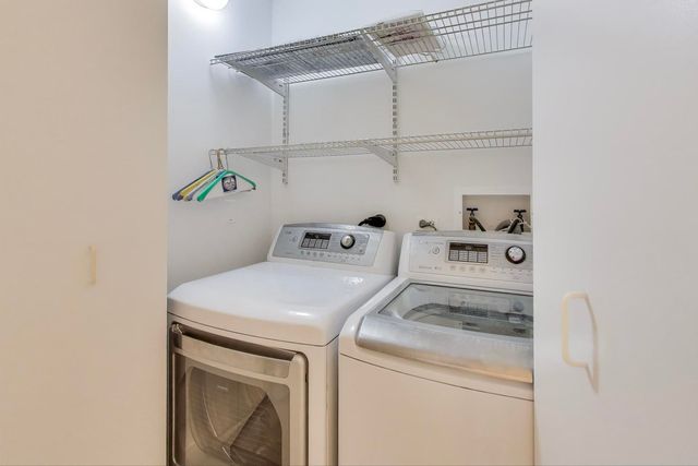 57 E Delaware Place 3504, Chicago, IL 60611