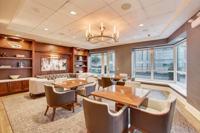 57 E Delaware Place 3504, Chicago, IL 60611