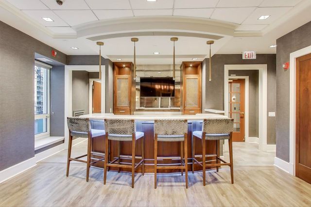 57 E Delaware Place 3504, Chicago, IL 60611