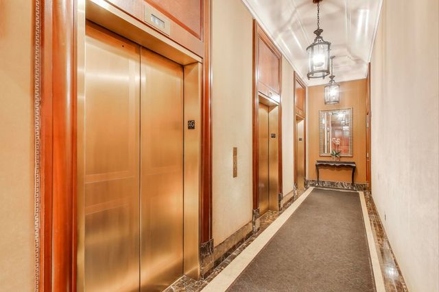 57 E Delaware Place 3504, Chicago, IL 60611