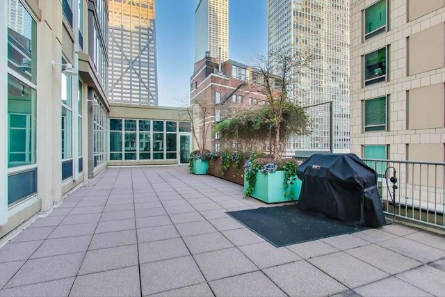 57 E Delaware Place 3504, Chicago, IL 60611