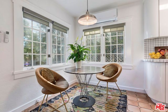 2427 N Gower Street, Los Angeles, CA 90068