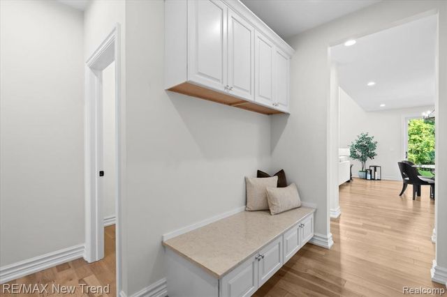 28834 Wintergreen, Farmington Hills, MI 48331