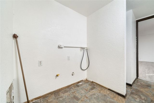 14580 Keota Road, Apple Valley, CA 92307