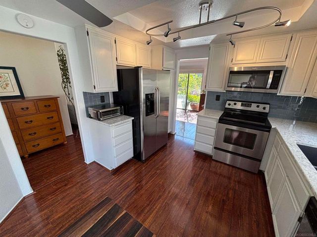 12141 Iron View Row, San Diego, CA 92128