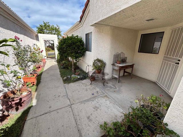12141 Iron View Row, San Diego, CA 92128