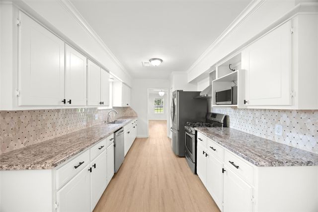 2836 Lockett Street, Houston, TX 77021