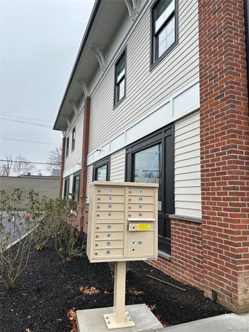 13 Forester Avenue 204, Warwick, NY 10990