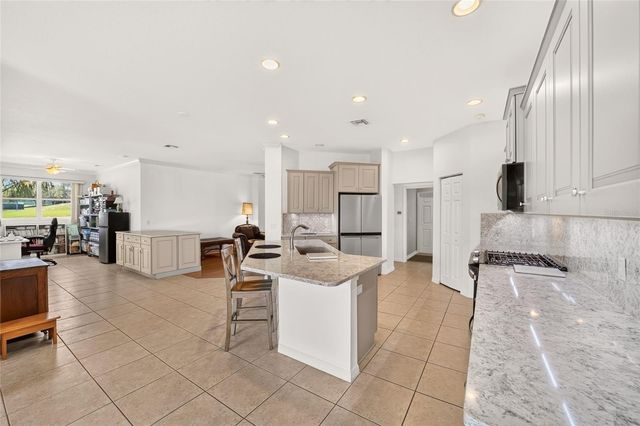 9275 SW 99TH COURT ROAD, Ocala, FL 34481