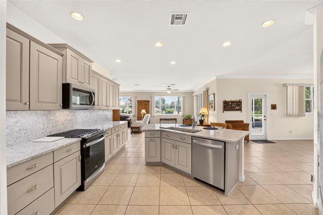 9275 SW 99TH COURT ROAD, Ocala, FL 34481