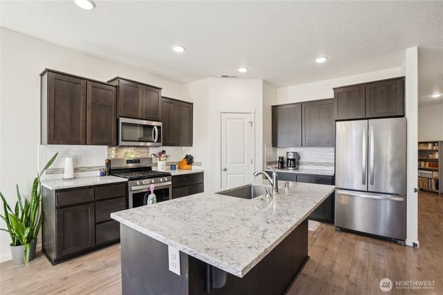 12825 NE 104th Street, Vancouver, WA 98682