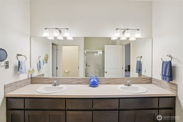 12825 NE 104th Street, Vancouver, WA 98682