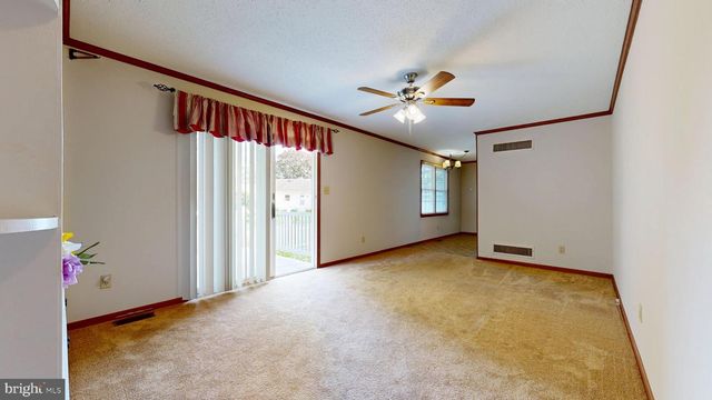 52 DELSHIRE DR, Dover, DE 19901