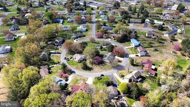 52 DELSHIRE DR, Dover, DE 19901