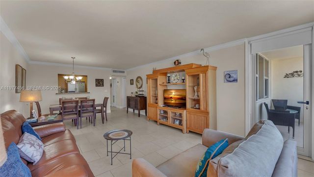 3180 S Ocean Dr 322, Hallandale Beach, FL 33009