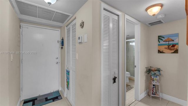 3180 S Ocean Dr 322, Hallandale Beach, FL 33009