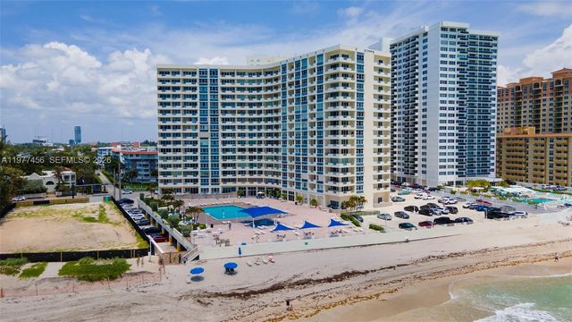 3180 S Ocean Dr 322, Hallandale Beach, FL 33009