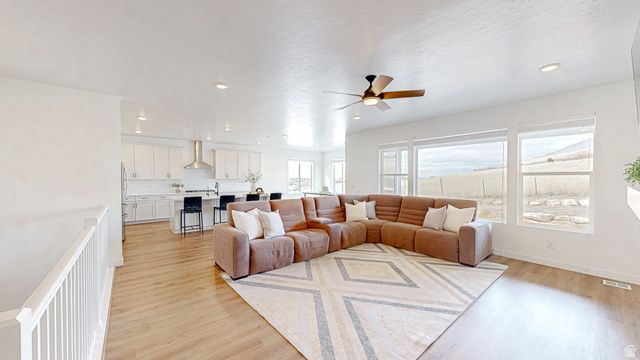 872 W UNION BENCH DR, Mapleton, UT 84664