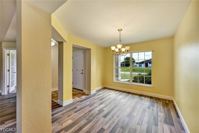 2216 NE 17th AVE, Cape Coral, FL 33909