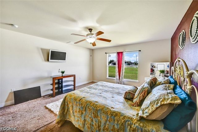 2216 NE 17th AVE, Cape Coral, FL 33909