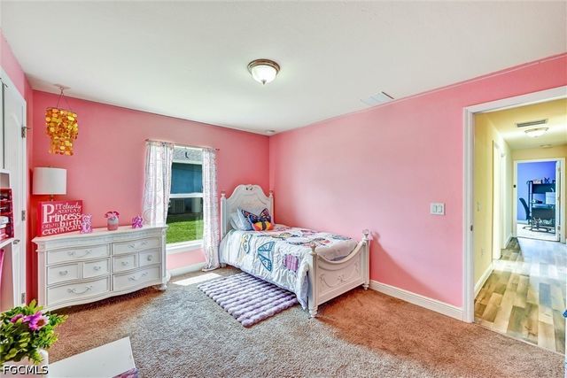 2216 NE 17th AVE, Cape Coral, FL 33909