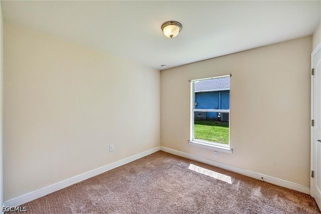 2216 NE 17th AVE, Cape Coral, FL 33909