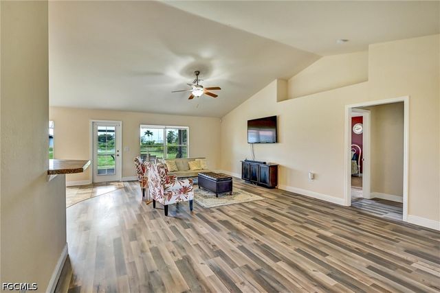 2216 NE 17th AVE, Cape Coral, FL 33909