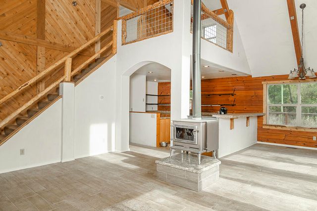 125 Warren Road, Selma, OR 97538