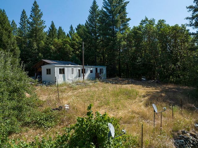 125 Warren Road, Selma, OR 97538