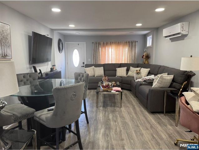 20 Lake Street, Belleville, NJ 07109