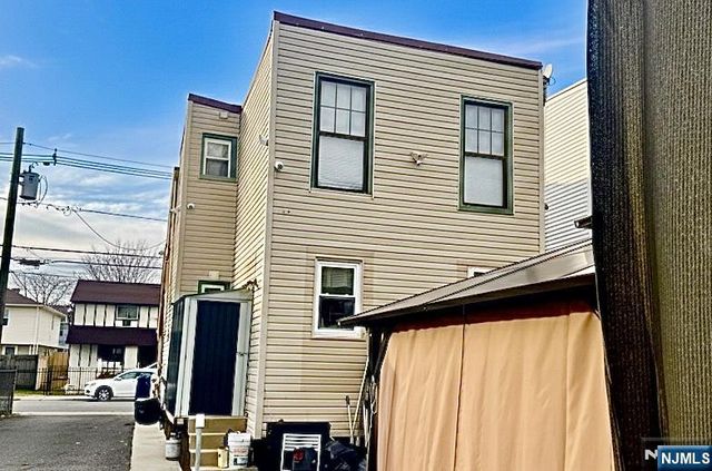 20 Lake Street, Belleville, NJ 07109