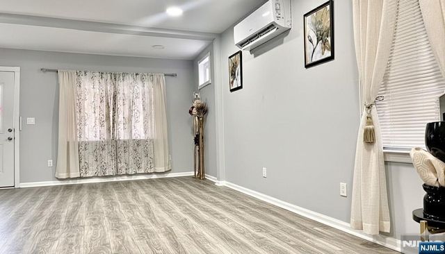 20 Lake Street, Belleville, NJ 07109