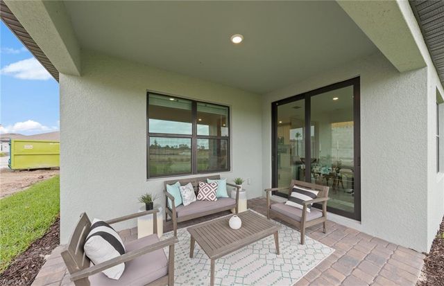 634 Lakeside Oasis AVE, Lehigh Acres, FL 33936