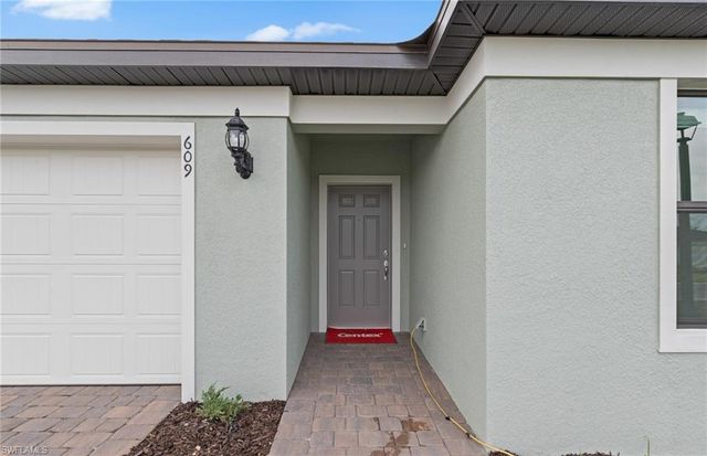 634 Lakeside Oasis AVE, Lehigh Acres, FL 33936