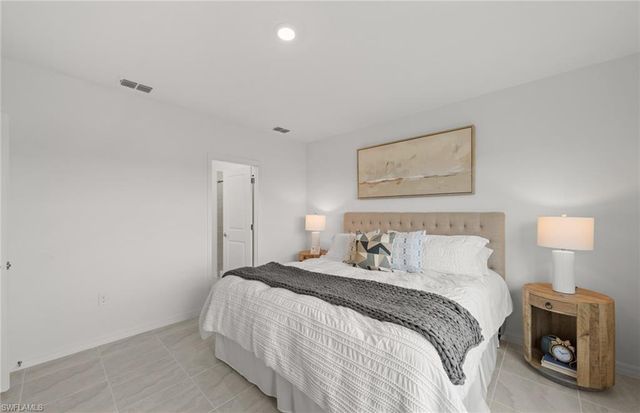 634 Lakeside Oasis AVE, Lehigh Acres, FL 33936