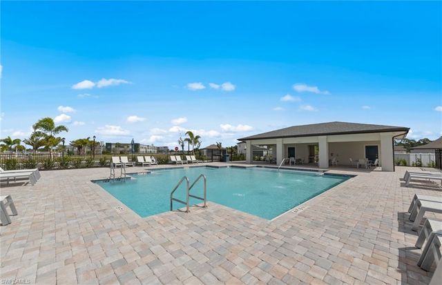 634 Lakeside Oasis AVE, Lehigh Acres, FL 33936