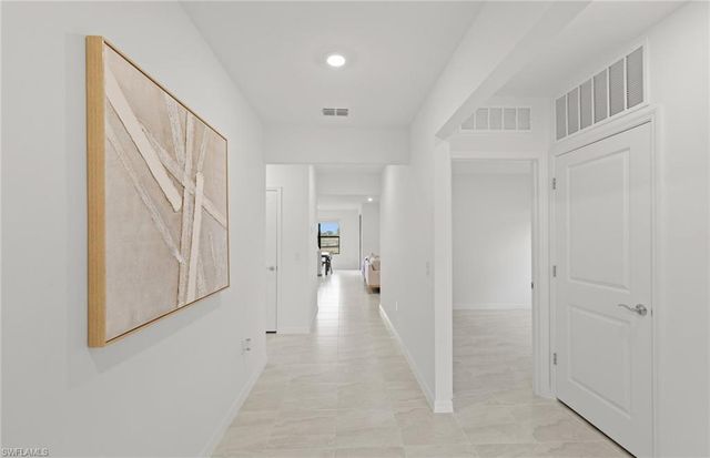 634 Lakeside Oasis AVE, Lehigh Acres, FL 33936
