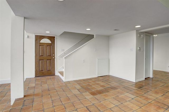 5918 San Felipe Street 9, Houston, TX 77057