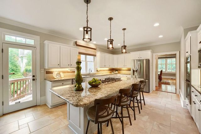 7785 Landowne Drive, Sandy Springs, GA 30350