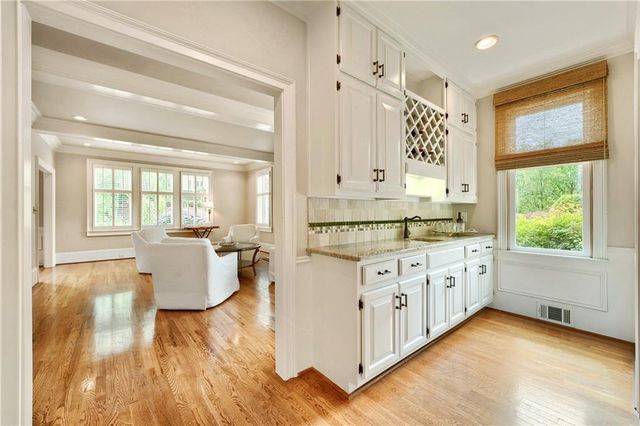 7785 Landowne Drive, Sandy Springs, GA 30350