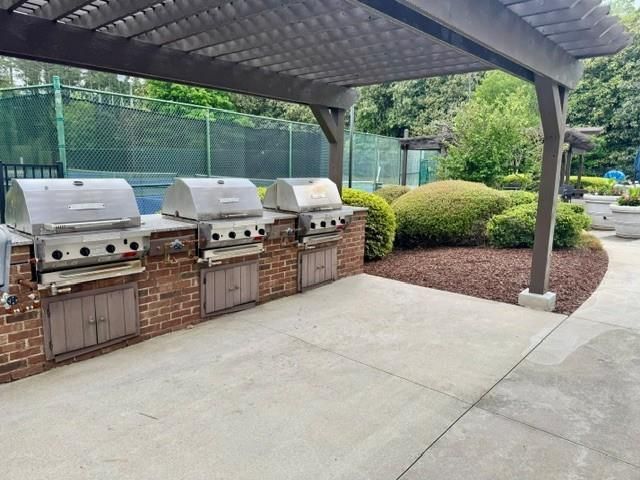 7785 Landowne Drive, Sandy Springs, GA 30350