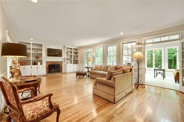 7785 Landowne Drive, Sandy Springs, GA 30350