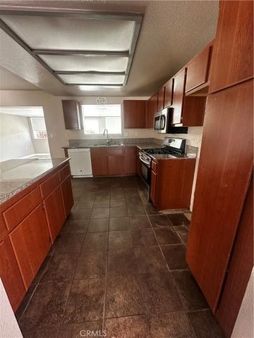 43770 Santa Rosa Circle, Lancaster, CA 93535