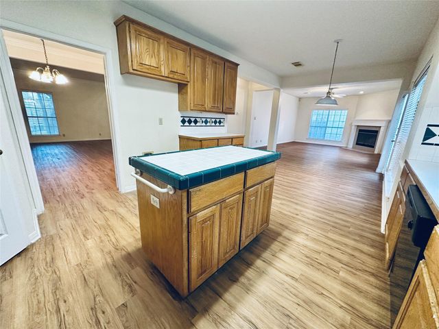 7508 Orrick DR, Austin, TX 78749