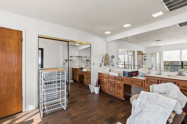 148 County Road 1740, Clifton, TX 76634