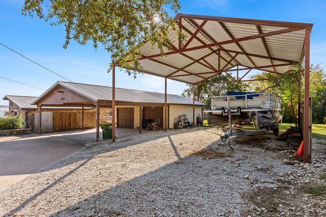 148 County Road 1740, Clifton, TX 76634