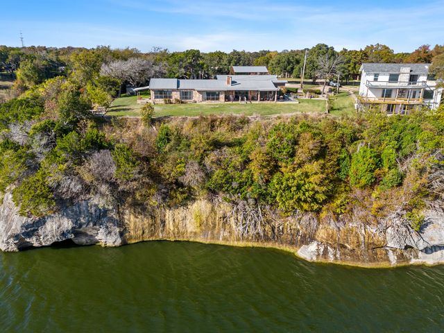 148 County Road 1740, Clifton, TX 76634