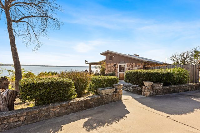 148 County Road 1740, Clifton, TX 76634