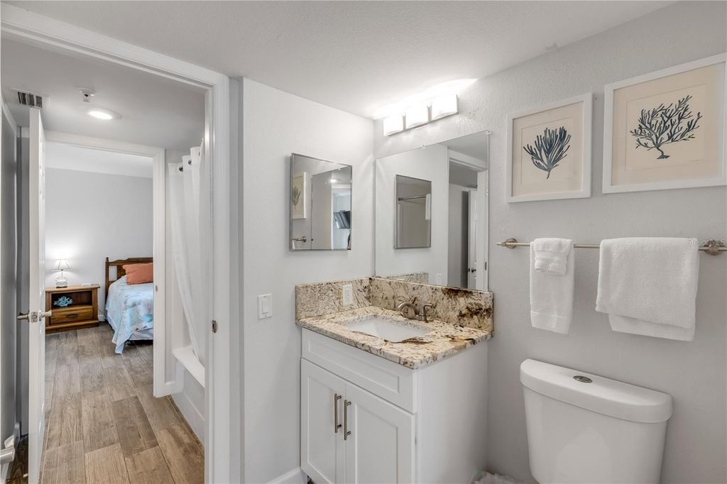 Image 18 of property listing at 425 S ATLANTIC AVENUE 304, New Smyrna Beach, FL 32169