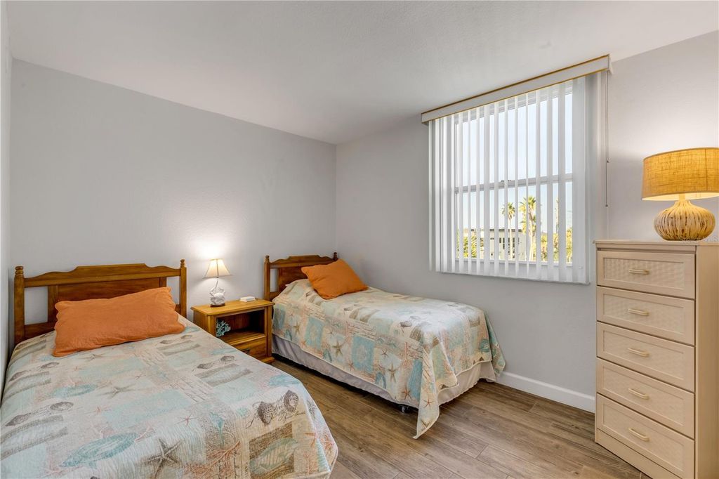 Image 19 of property listing at 425 S ATLANTIC AVENUE 304, New Smyrna Beach, FL 32169